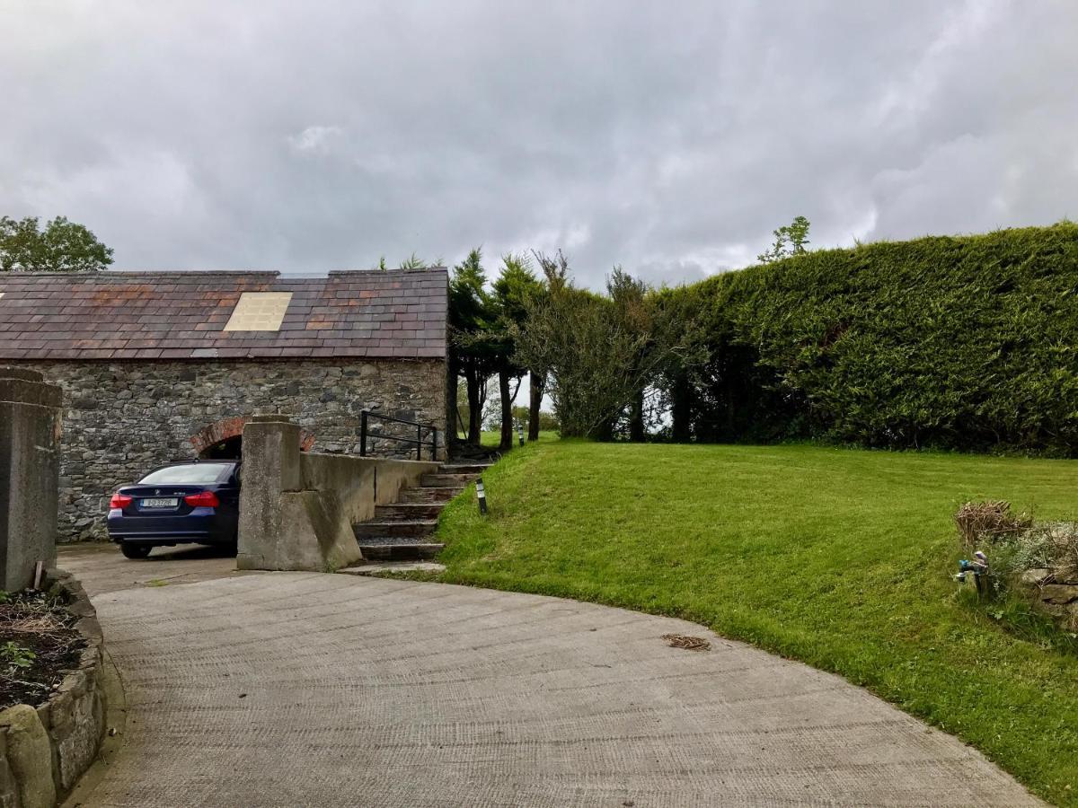 Villa Sheelin Huts Blue, Hot-Tub Available From 1St April Until 1St November Cavan Exterior foto
